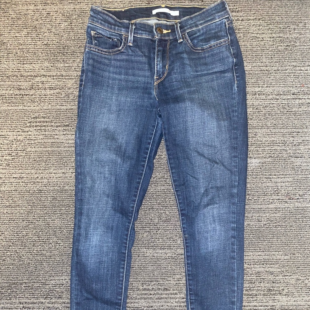 Levi’s 710 Super Skinny Jeans